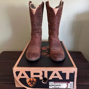 Ariat Heritage Western R-toe Women’s Boots, Size 7.5